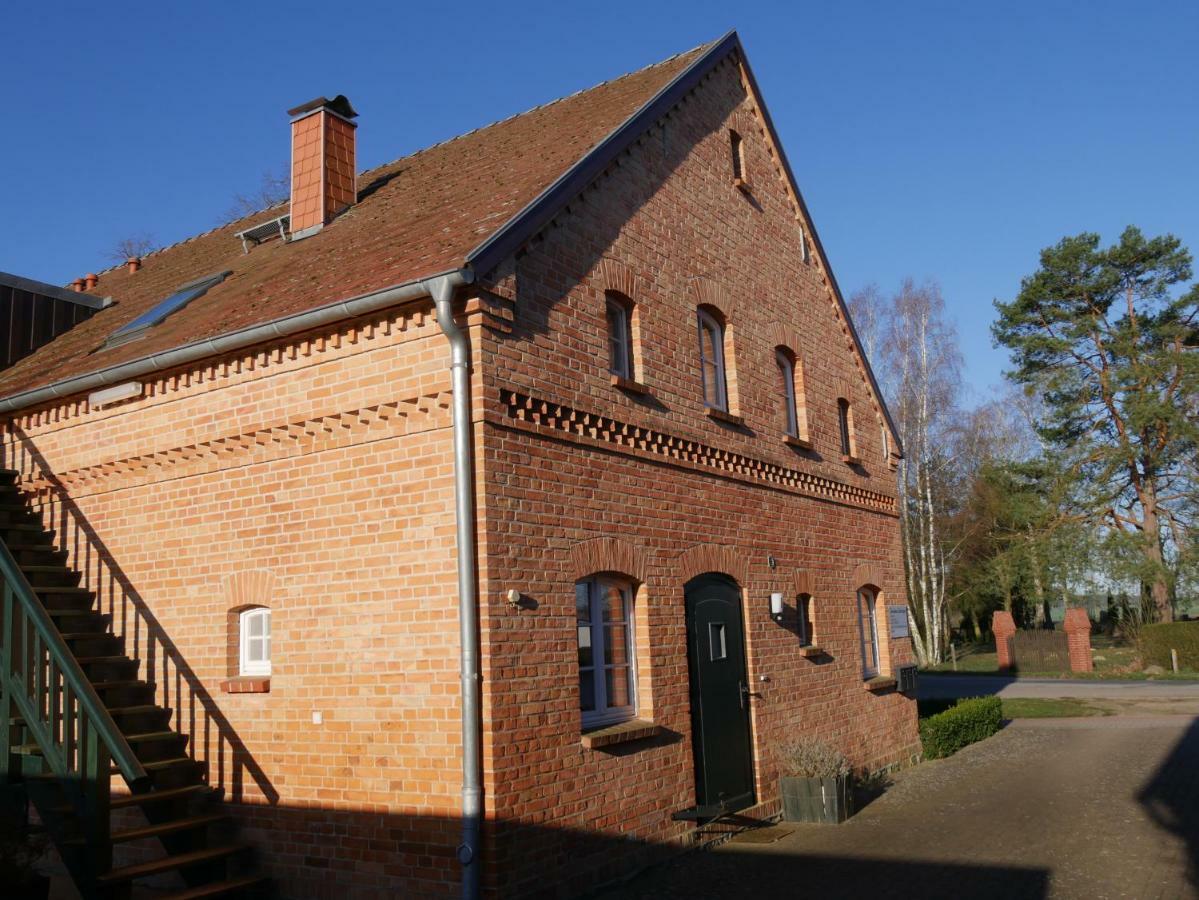Lindenhof, Wohnung 1, Giebel Vipperow Bagian luar foto